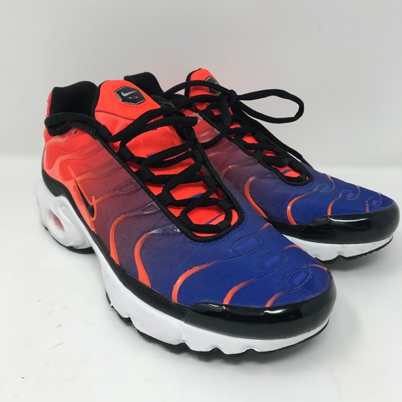Nike Air Max Plus se Tn Tuned 6YWomen's 7.5 Nike Air Max Plus se Tn Tuned 6YWomen's 7.5